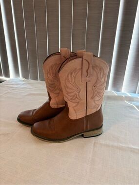 Rollda Kids Western Cowboy Boots Size 5 Brown & Pink Embroidered